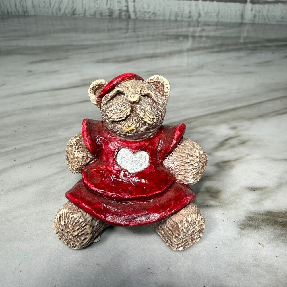 Vintage Bekka Teddy Bear Heart Figurine